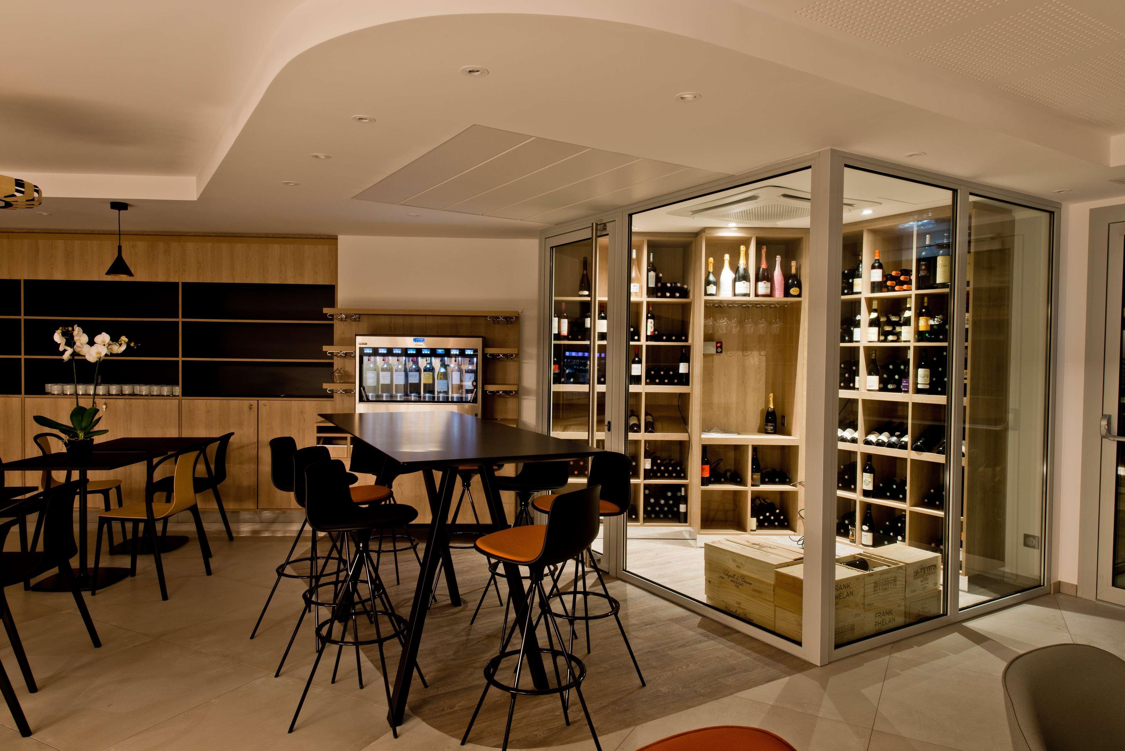 Golden Tulip Sophia Antipolis - Hotel & Spa Valbonne Eksteriør bilde