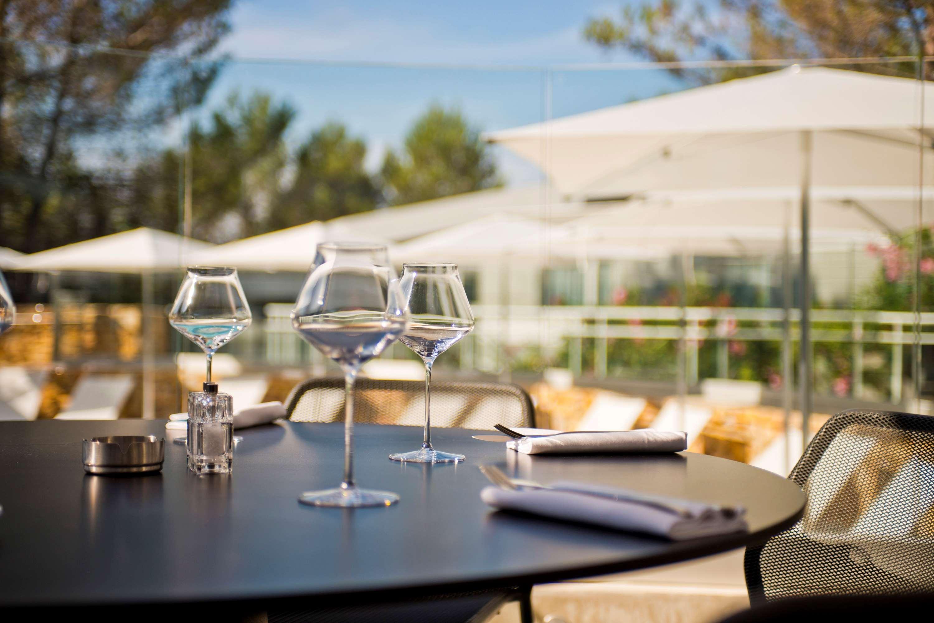 Golden Tulip Sophia Antipolis - Hotel & Spa Valbonne Eksteriør bilde