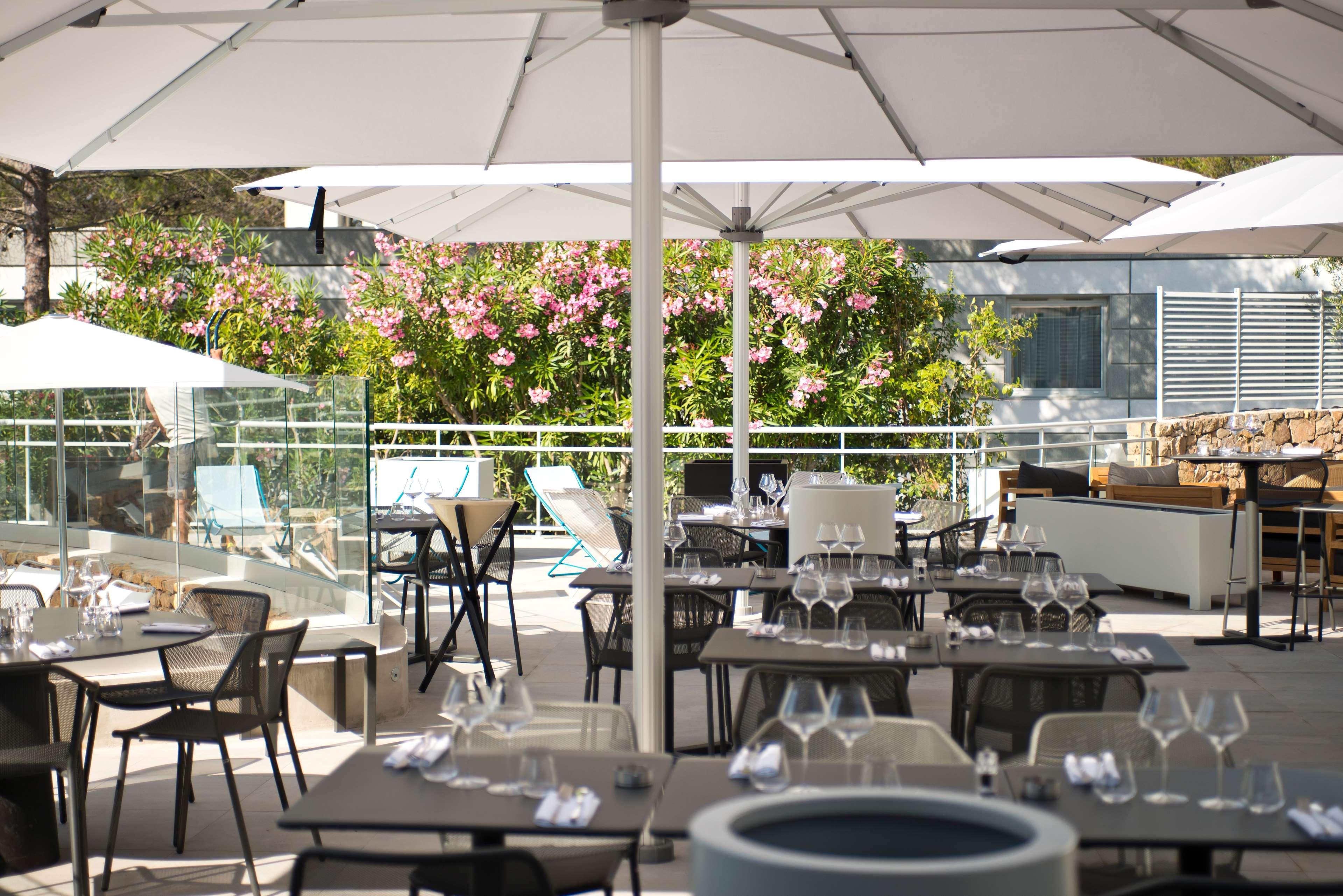 Golden Tulip Sophia Antipolis - Hotel & Spa Valbonne Eksteriør bilde