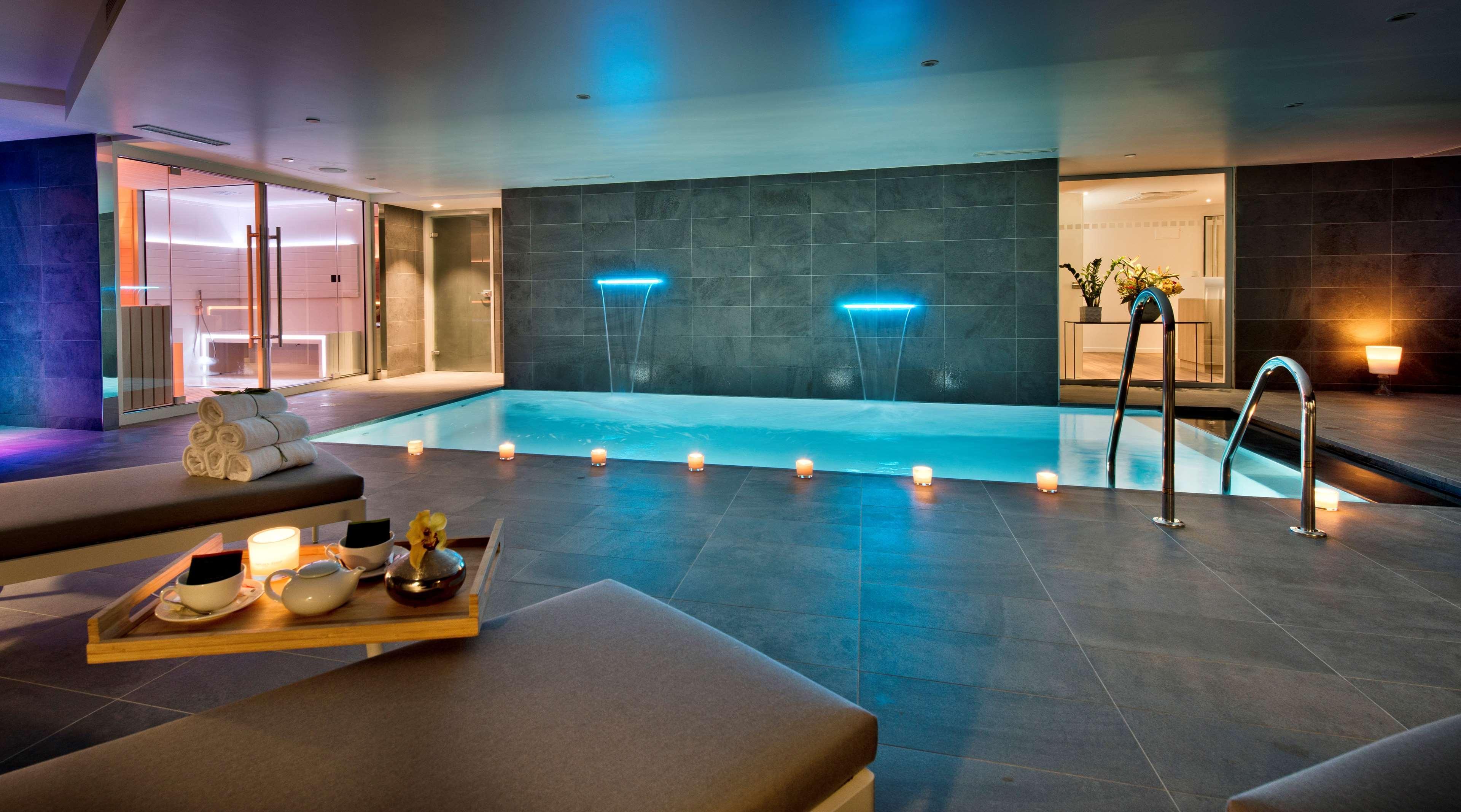 Golden Tulip Sophia Antipolis - Hotel & Spa Valbonne Eksteriør bilde