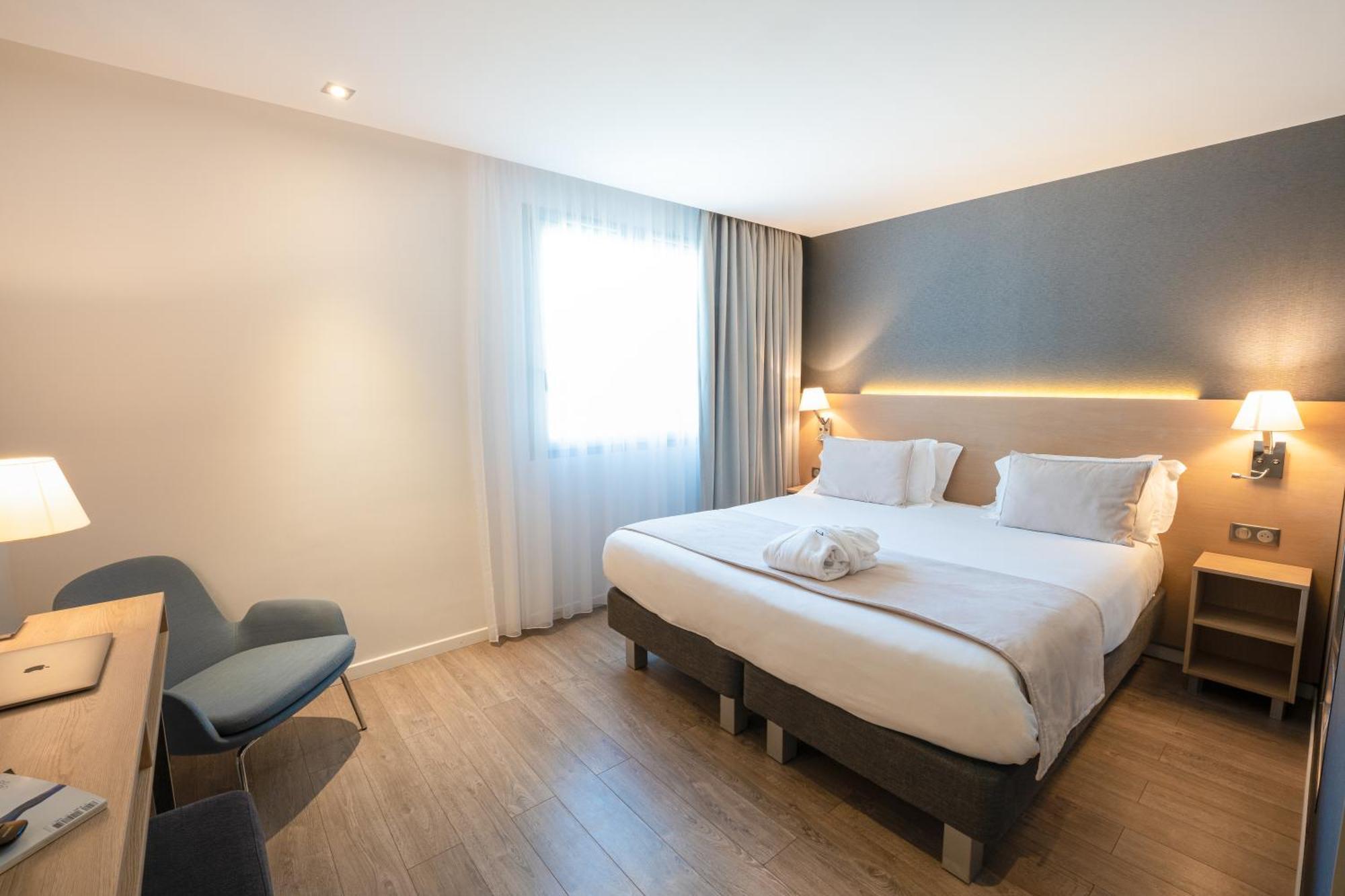 Golden Tulip Sophia Antipolis - Hotel & Spa Valbonne Eksteriør bilde